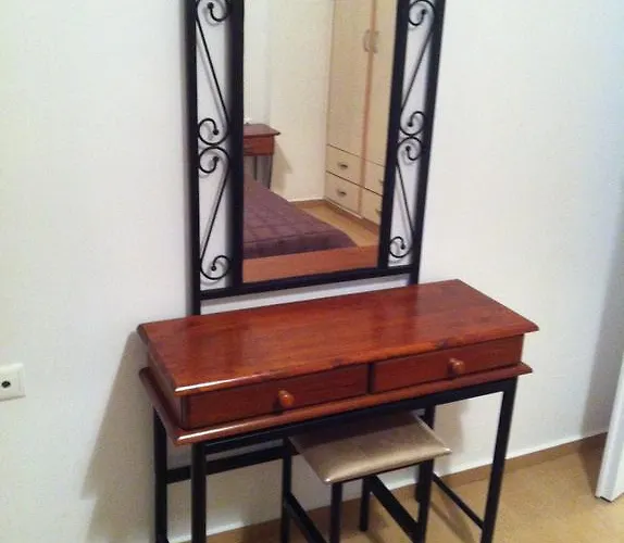 فيلة Sophia Mountain *