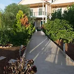 Sophia Mountain Villa *