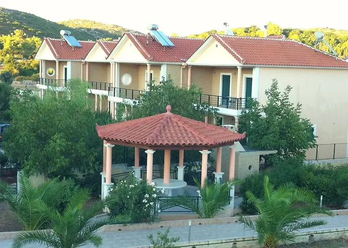 Sophia Mountain Yírion